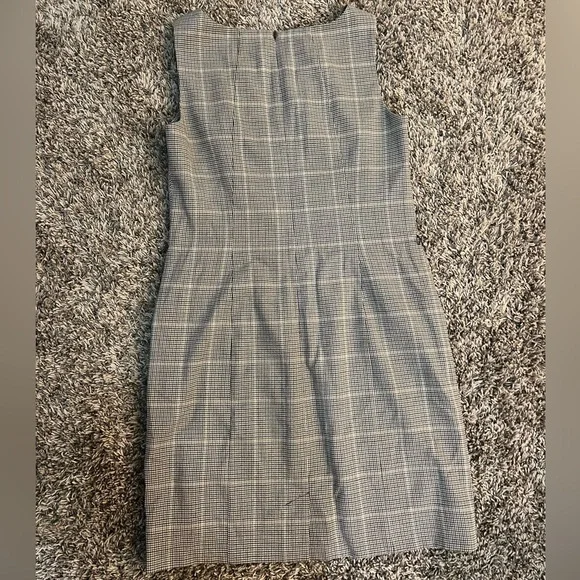 Talbots Windowpane Houndstooth Sheath Dress in Browns, Size 10P - Picture 4 of 9